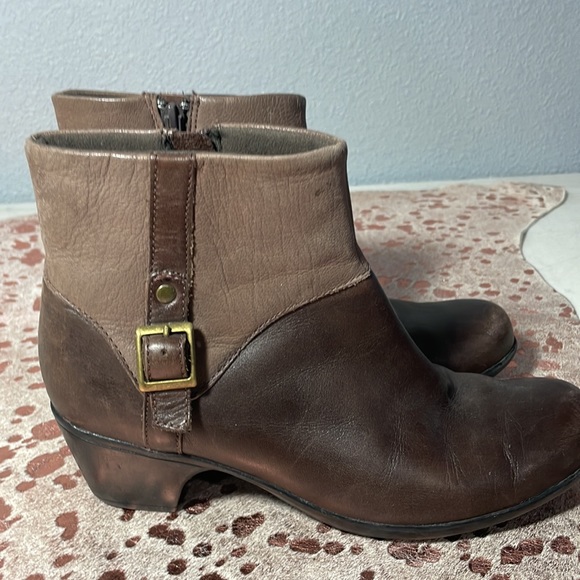 Clarks leather booties - Picture 5 of 8